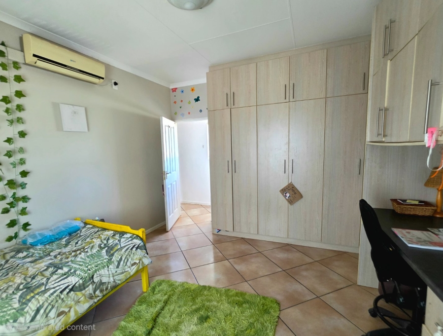 5 Bedroom Property for Sale in Blydeville Northern Cape
